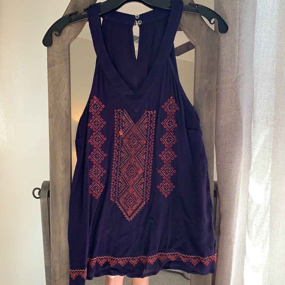 Navy boutique tank top